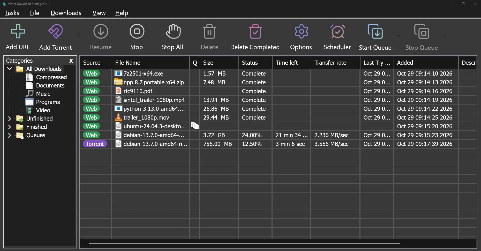 Mister Download Manager's main window in night mode: web and torrent downloads in one list.